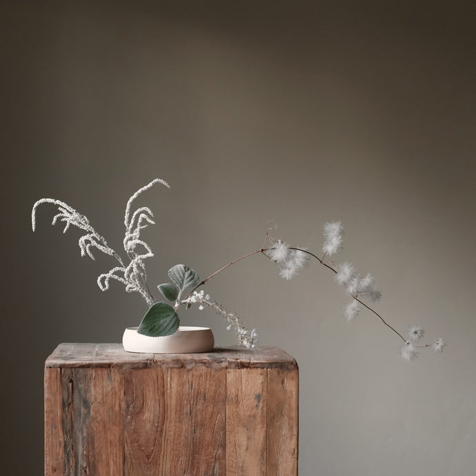 THE ART OF GIFTING: Home Decor Gift Guide Under $200