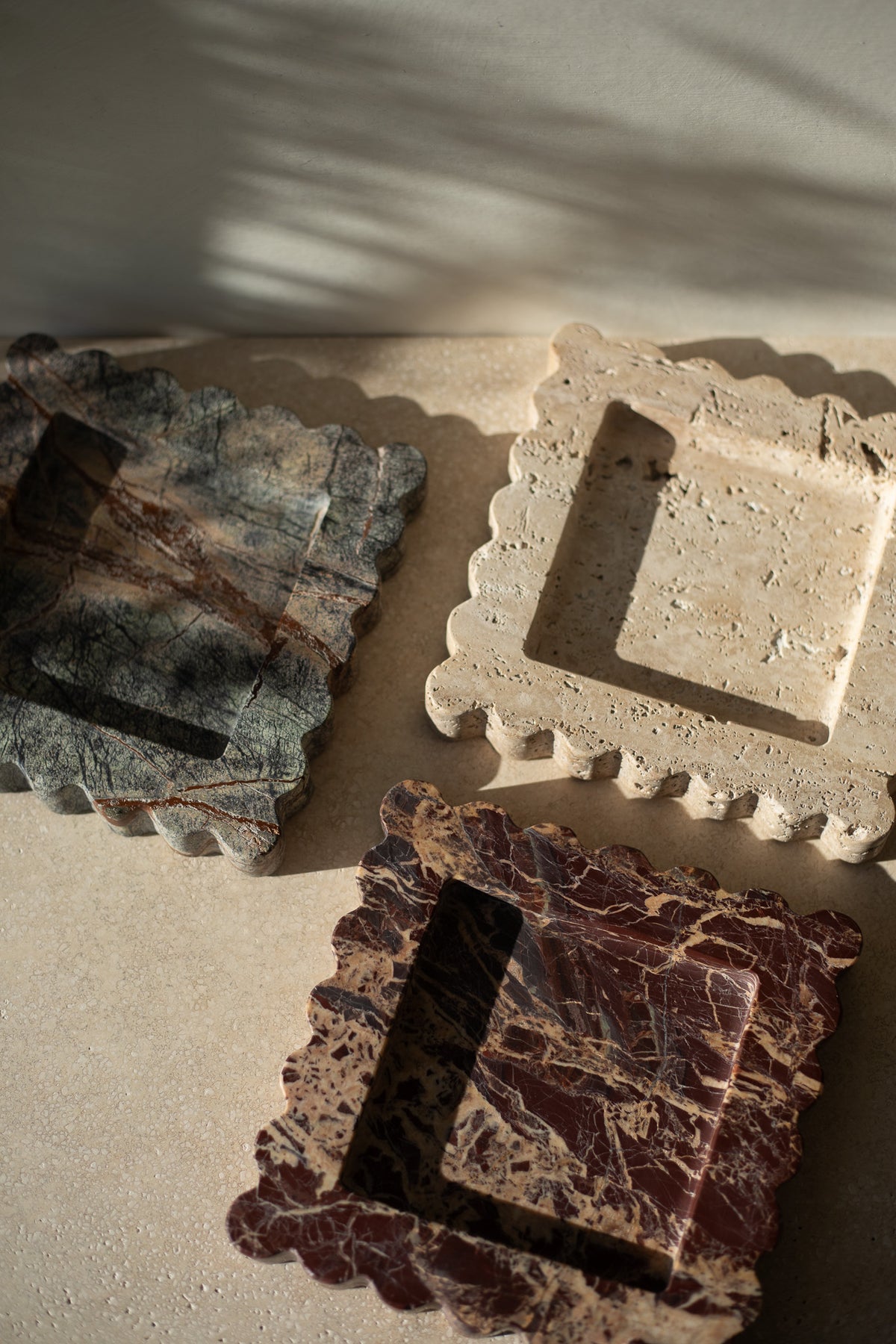 Set your keys, jewelry, and small treasures on an elegant tray  that provides organization and subtle sophistication to a coffee table, vanity, or nightstand.