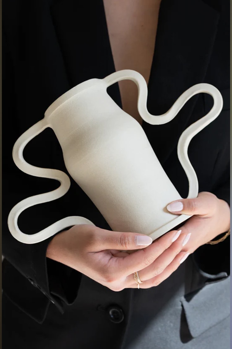 Beautiful and playful, the Curvy Amphora Vase is a piece of home art that will elevate the way you display florals and sculptural pieces in your living space.
