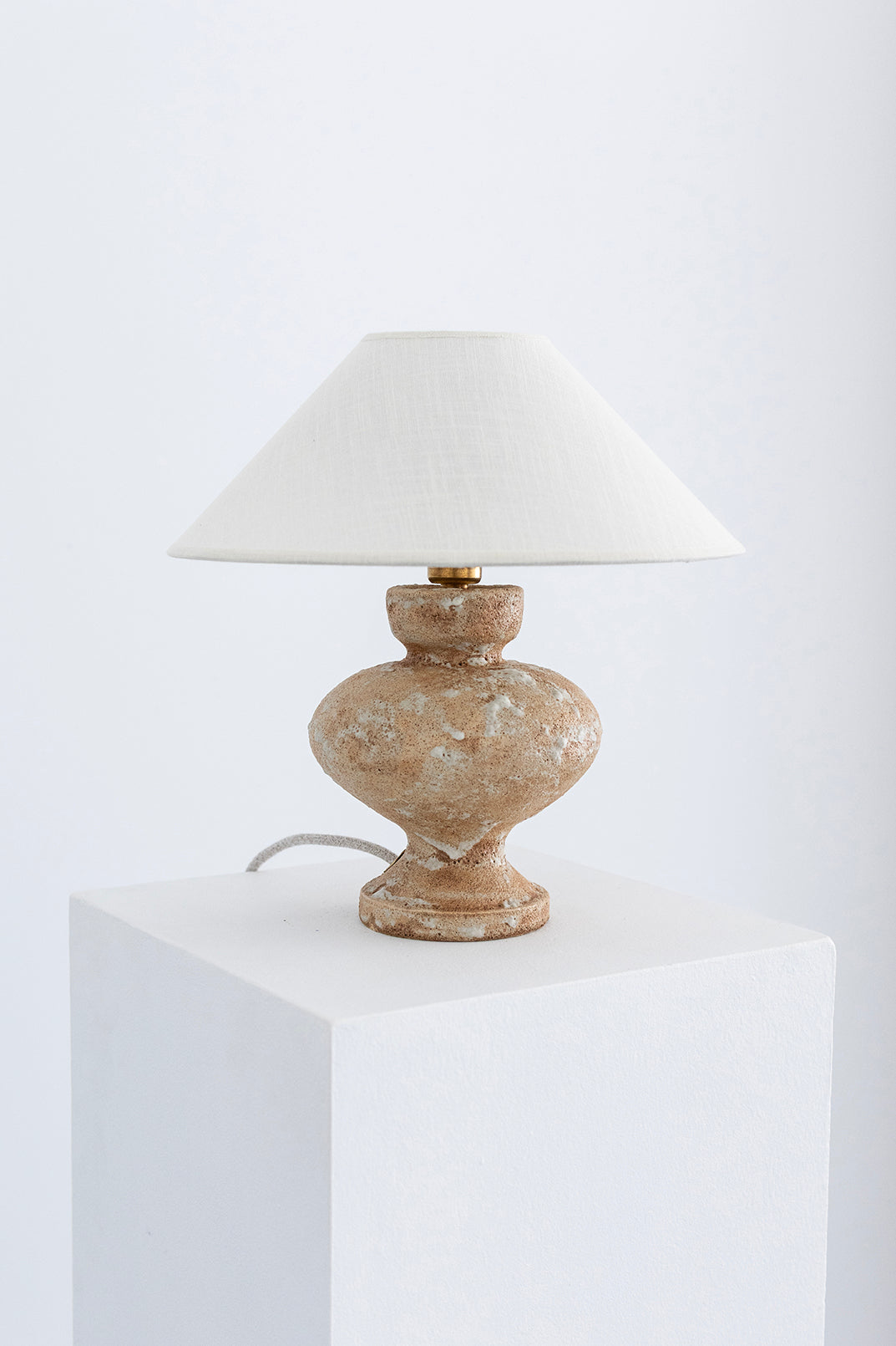 Sculptural ceramic lamps for interior design from our exclusive Vesta Lamp Collection, handmade in Spain by Canoa Lab.