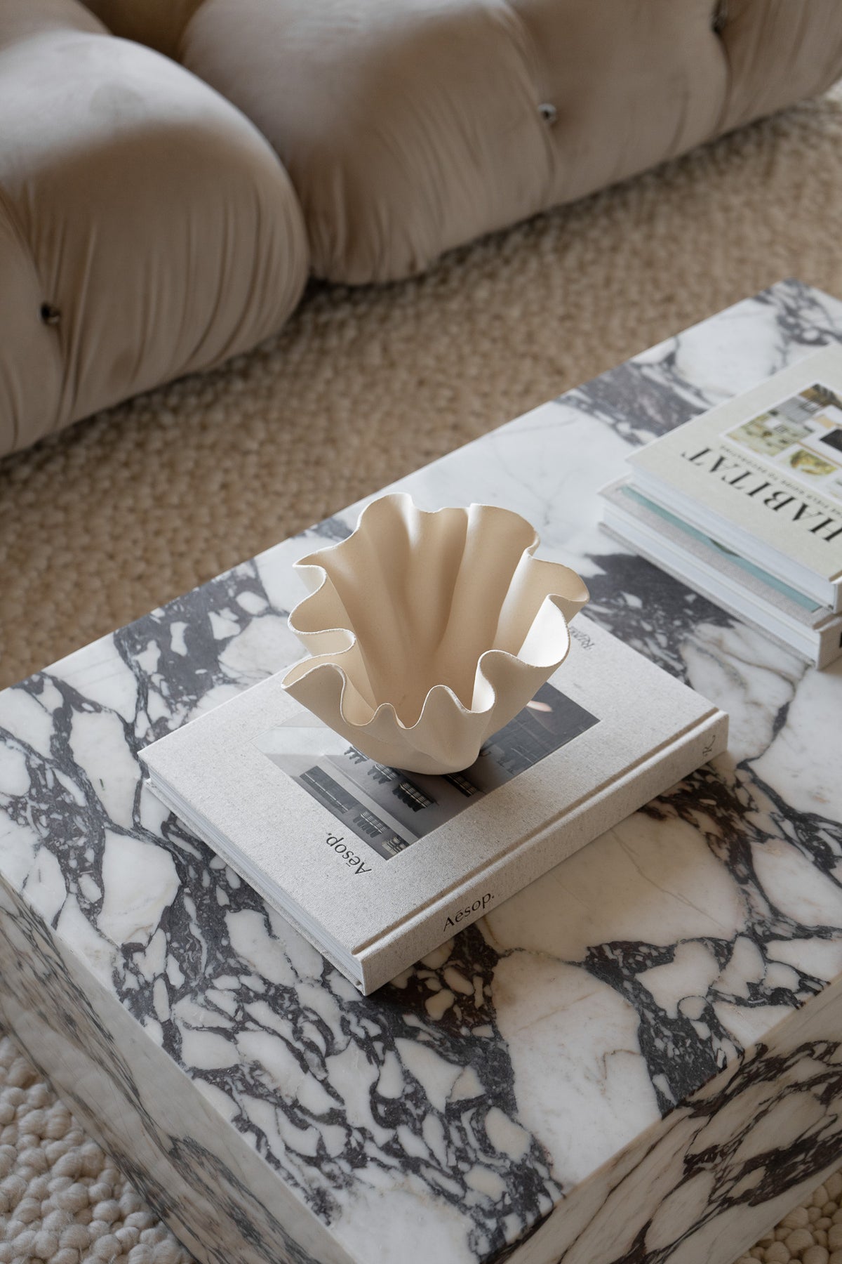 CREAM CERAMIC RUFFLE BOWL