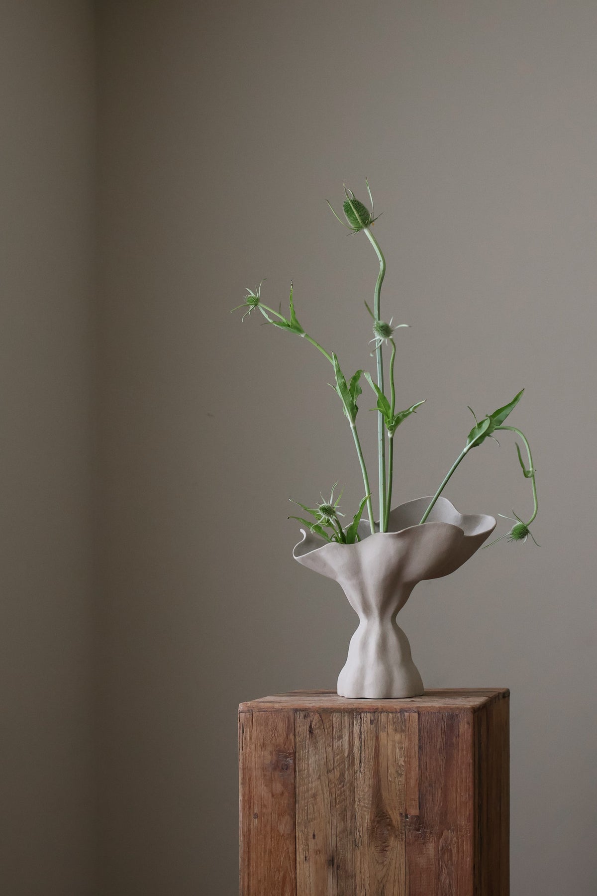 Zenith Sculptural Vessel is a contrasting sculpture with a  beautiful balance of voluminous curves and soft ripples