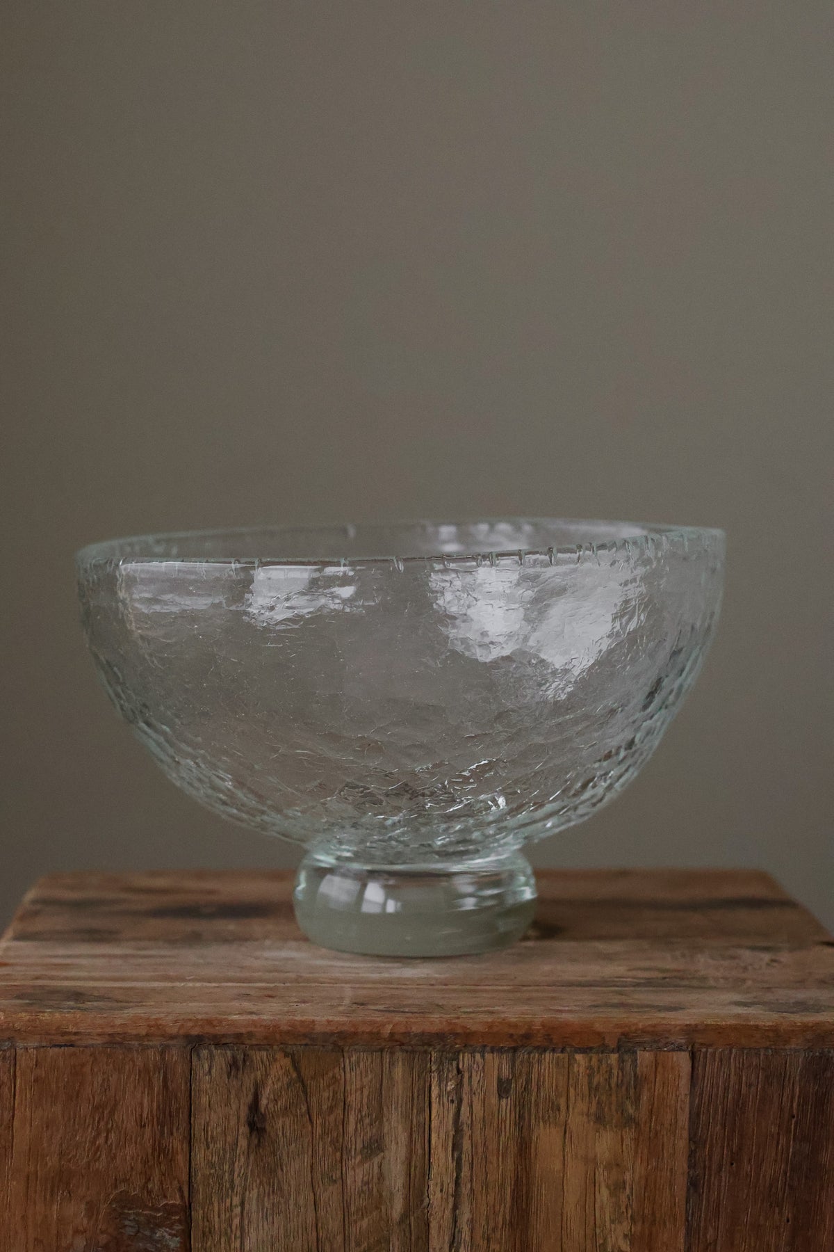 CRACKLE GLASS BOWL CLEAR