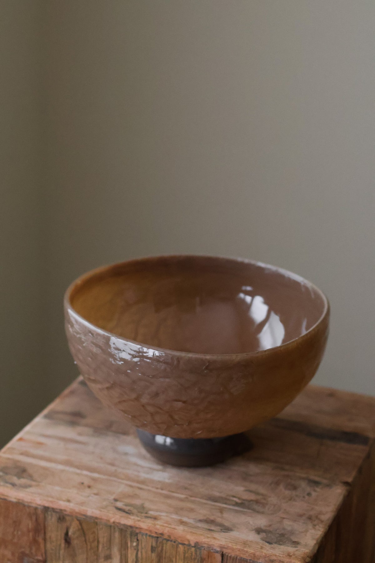 CRACKLE GLASS BOWL SEPIA