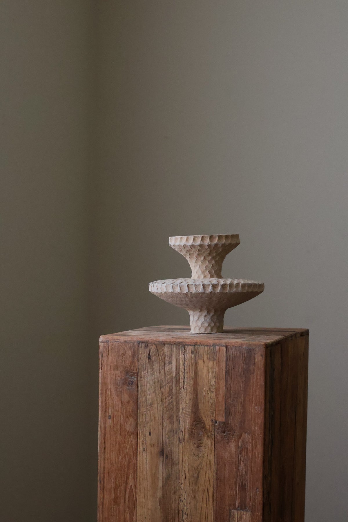 PRE-ORDER LILITH SCULPTURAL VESSEL