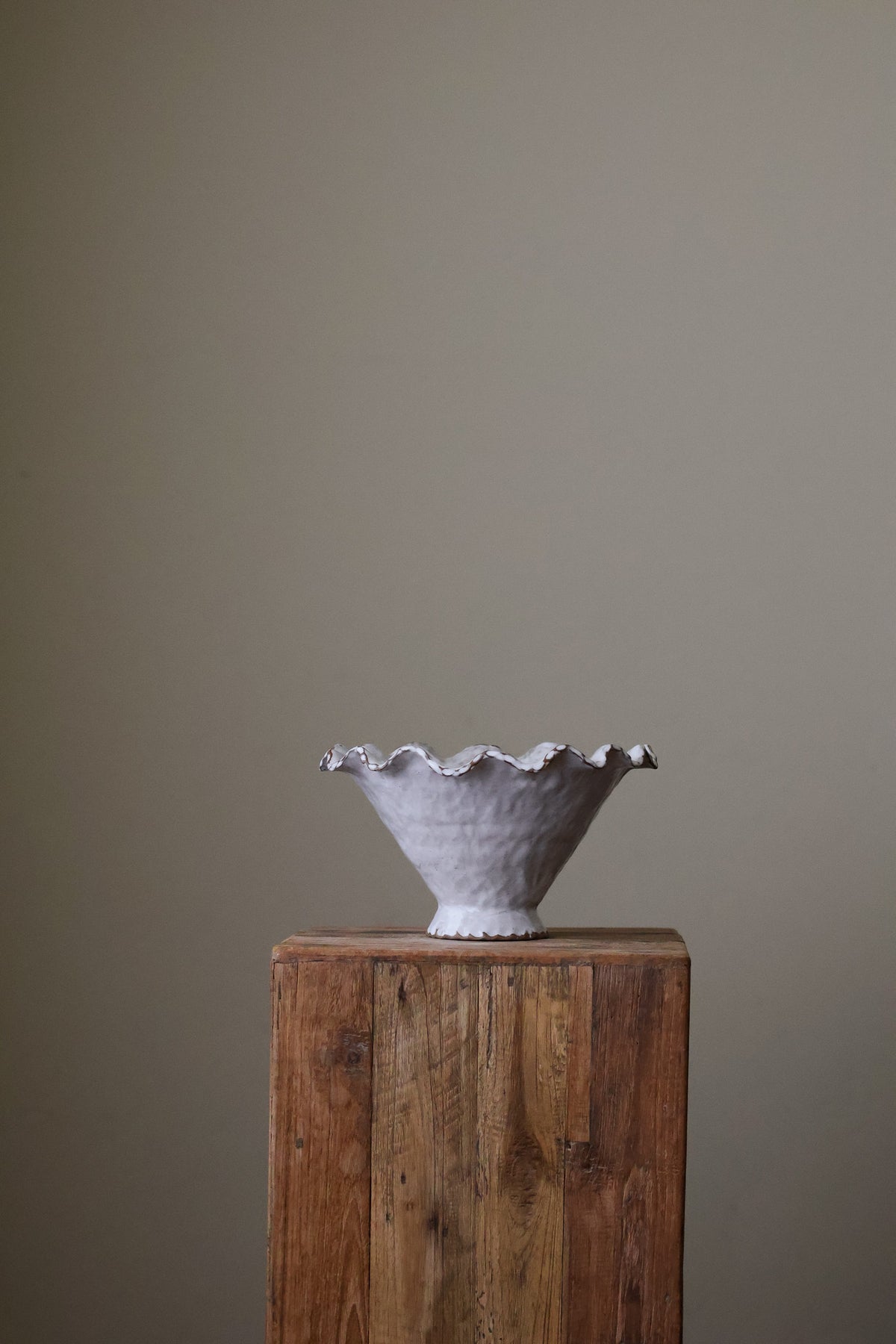 WONKY WAVE BOWL WHITE