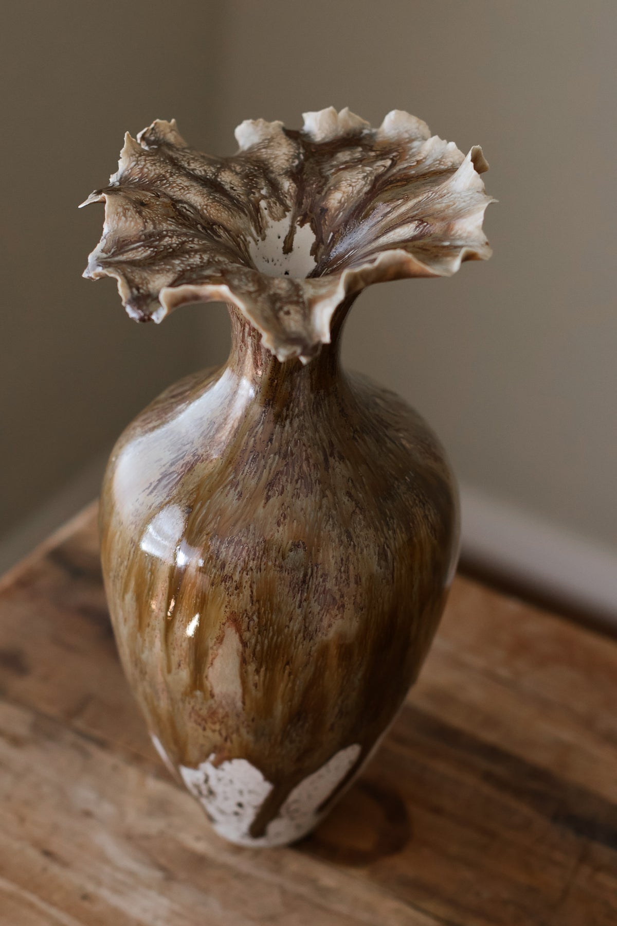 CREST VESSEL EARTH