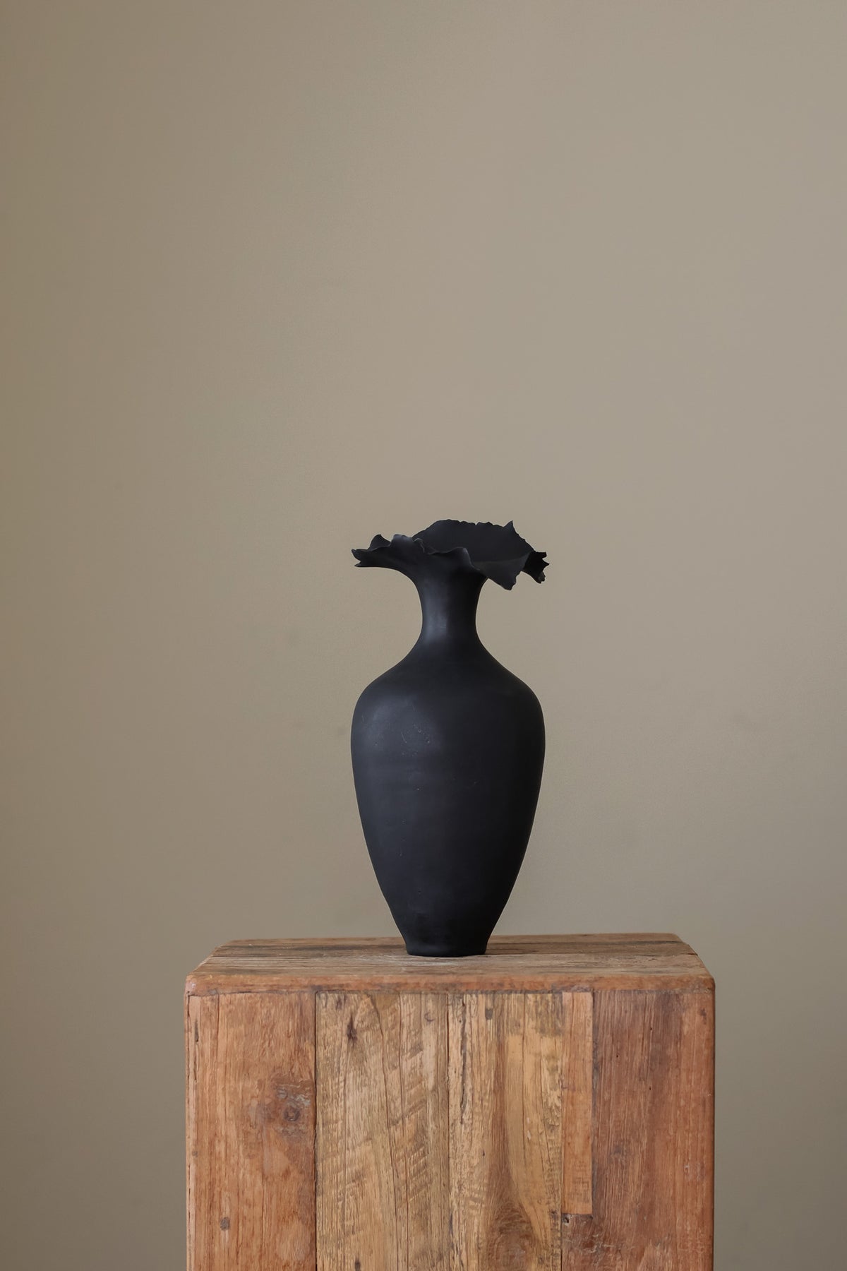 CREST VESSEL INK
