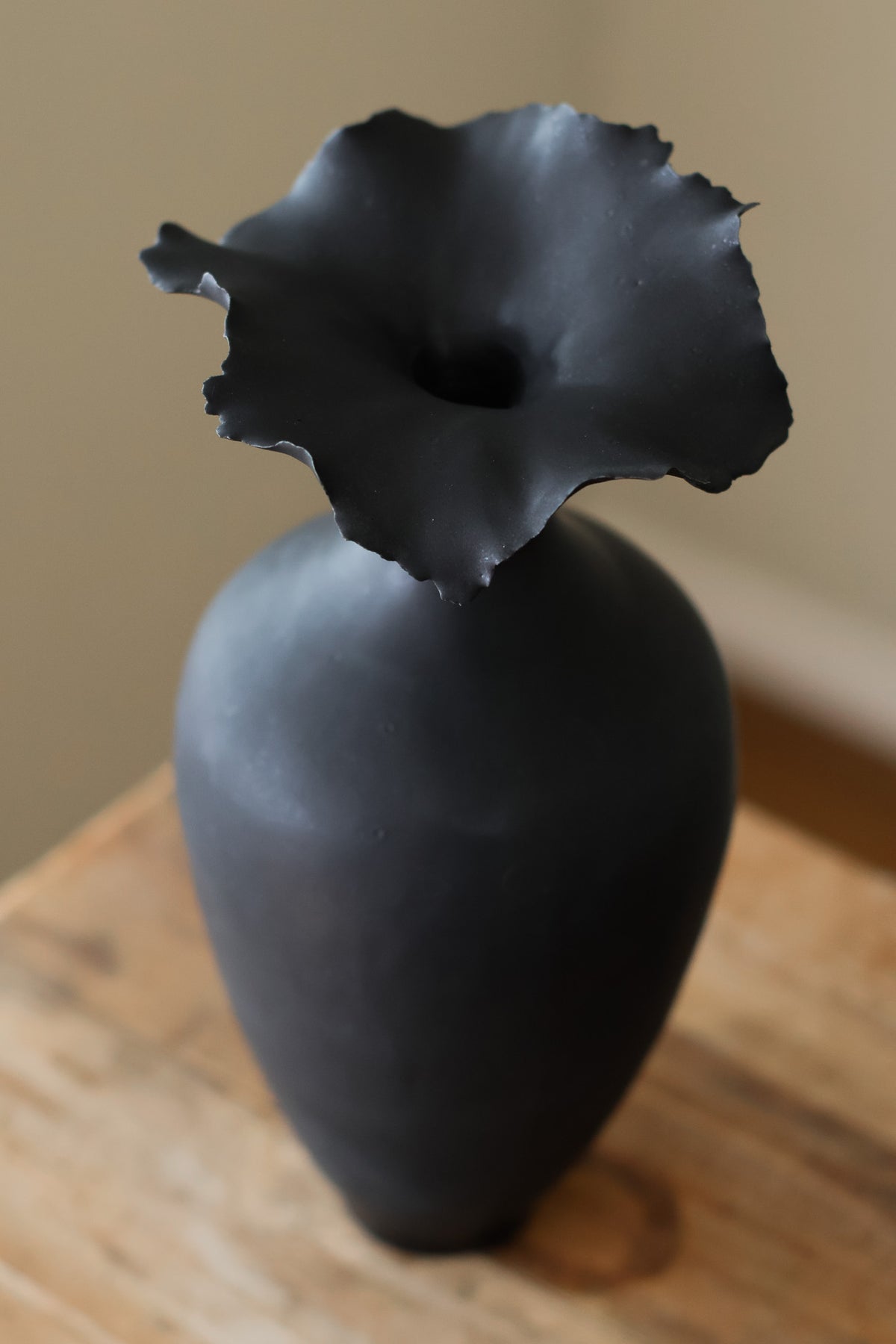 CREST VESSEL INK