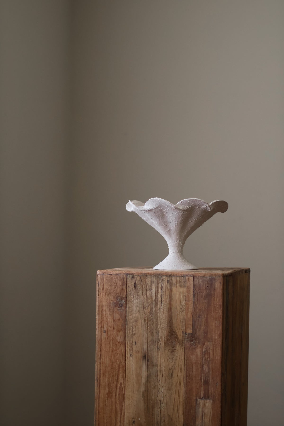 ALVEA SCULPTURAL VESSEL CREAM
