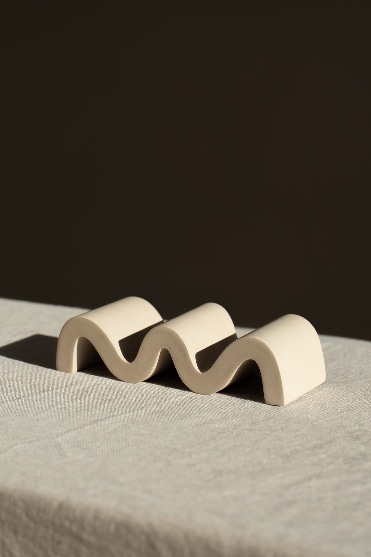 WAVY TRAY